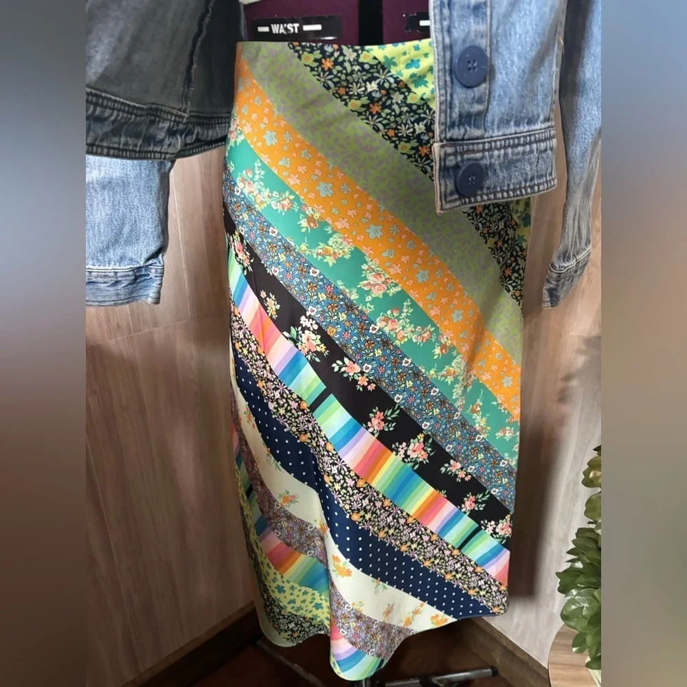 Steve Madden Charmeuse Midi Slip  Skirt Patchwork Floral Size L